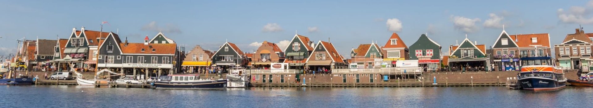 Skyline vanuit de Haven van Volendam